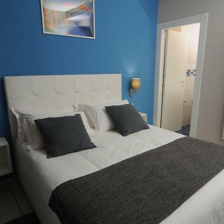 La Casa di Giorgio B&B Napoli Esterno foto