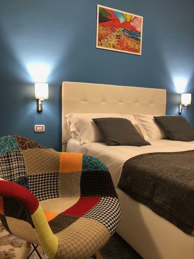 La Casa di Giorgio B&B Napoli Esterno foto