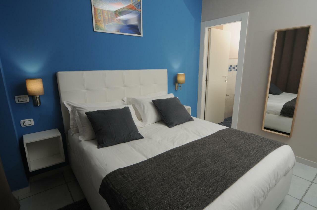 La Casa di Giorgio B&B Napoli Esterno foto