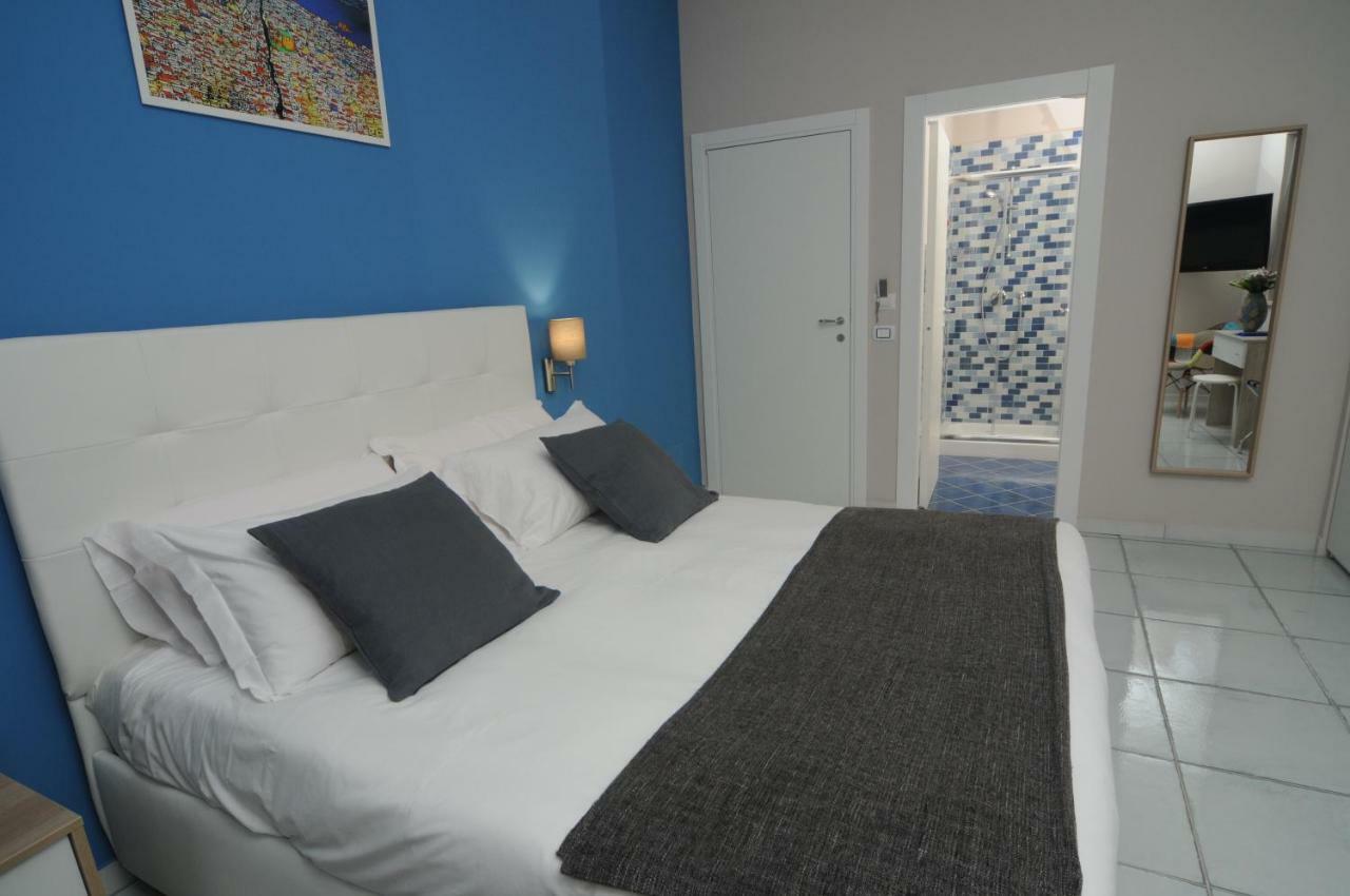 La Casa di Giorgio B&B Napoli Esterno foto